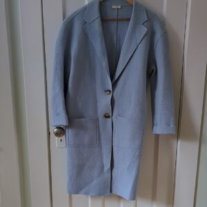 Sophisticated Blue Trench Coat with Lapel Collar
